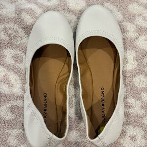 Lucky Brand White Ballet Flats